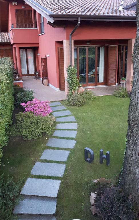 B&B Douglas House Varese Esterno foto