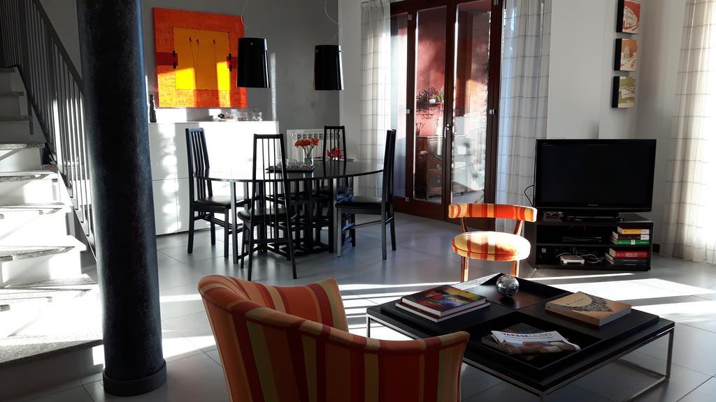 B&B Douglas House Varese Esterno foto